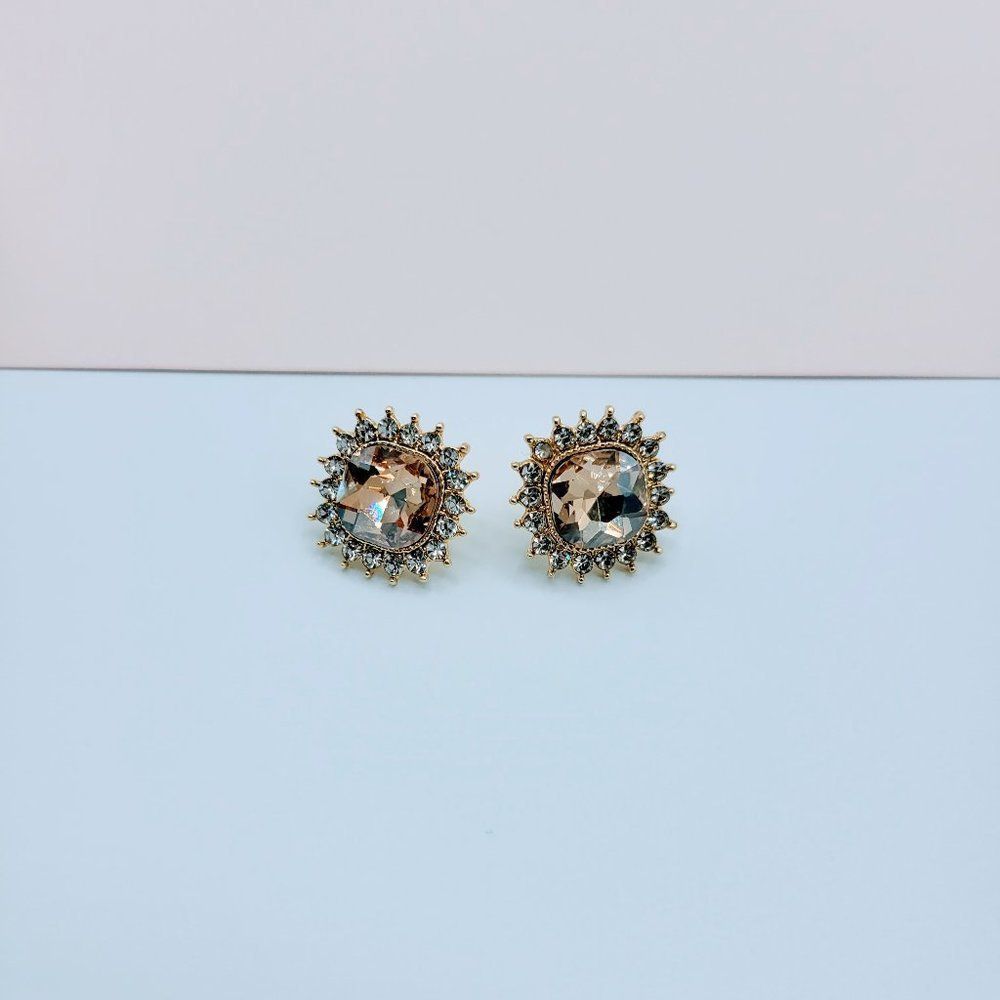 7/$35 Beige Crystal Large Stud Earrings - Picture 5 of 10